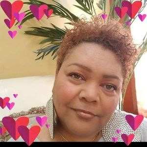 Meet your Posher, Ericka l